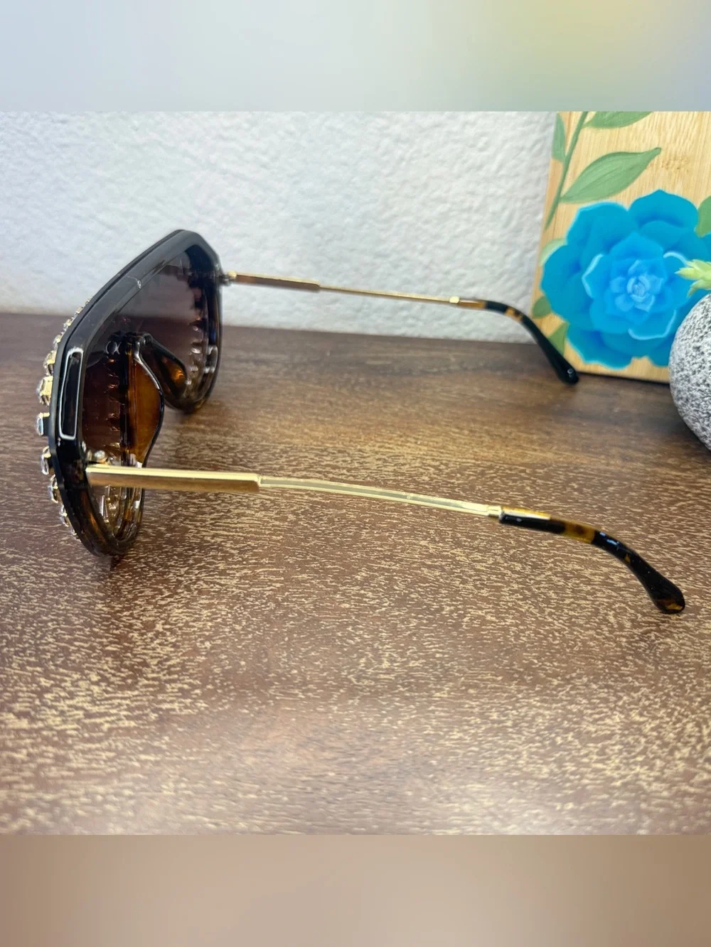 Sunglasses - Rocker Ice Fun Shades - Picture 9 of 16